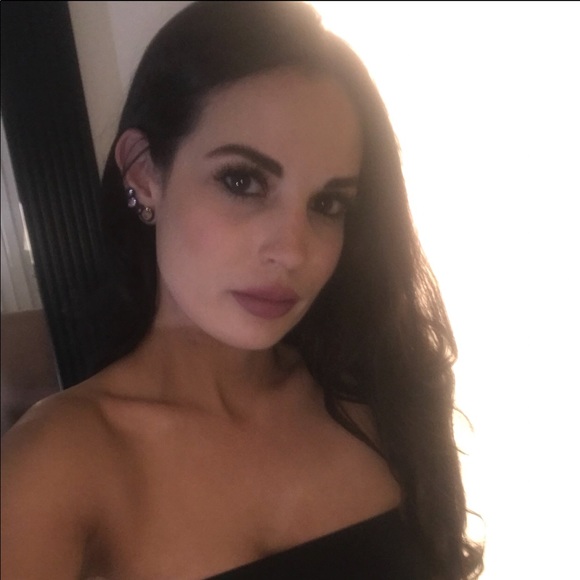 Meet your Posher, Barbara - Picture 1 of 1